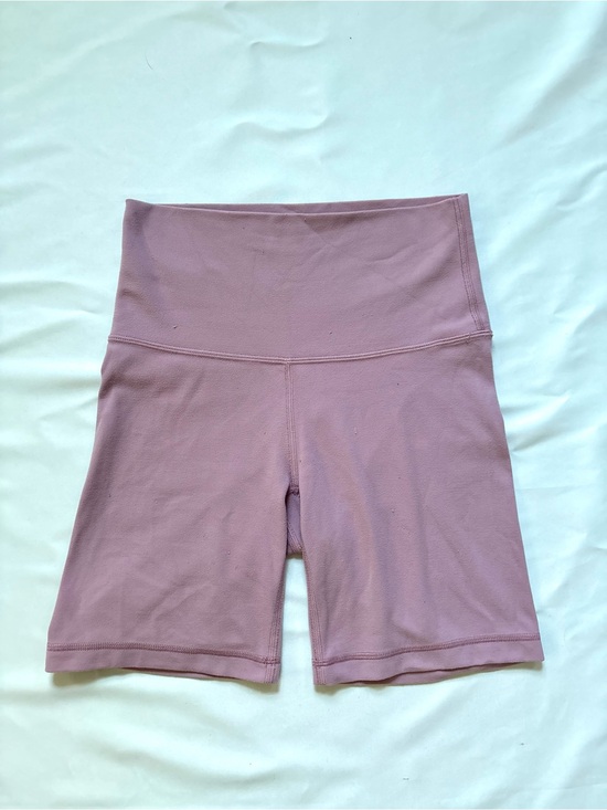 TNA Pants - TNA butter ARITZIA Women’s Workout Shorts - Mauve Pink